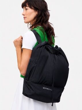 NWT Beyond Yoga Black Drawstring Daypack Backpack